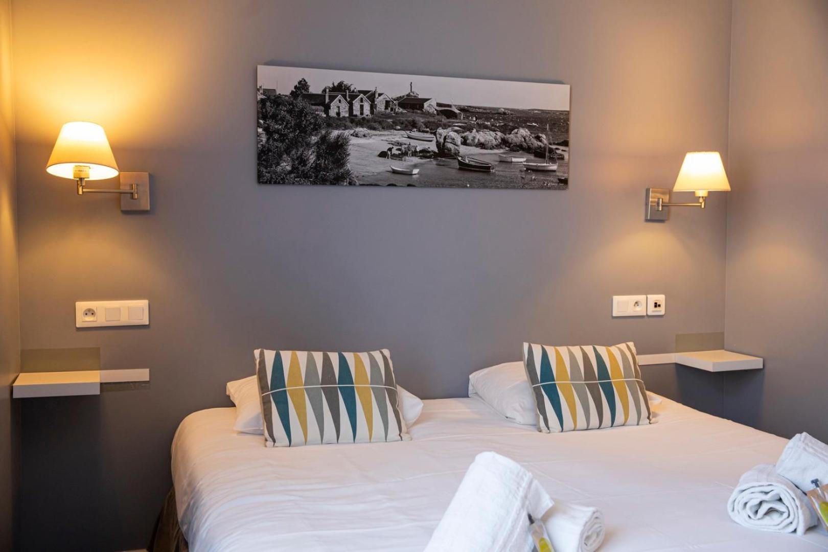 Au Bout Du Quai Hotell Granville Exteriör bild